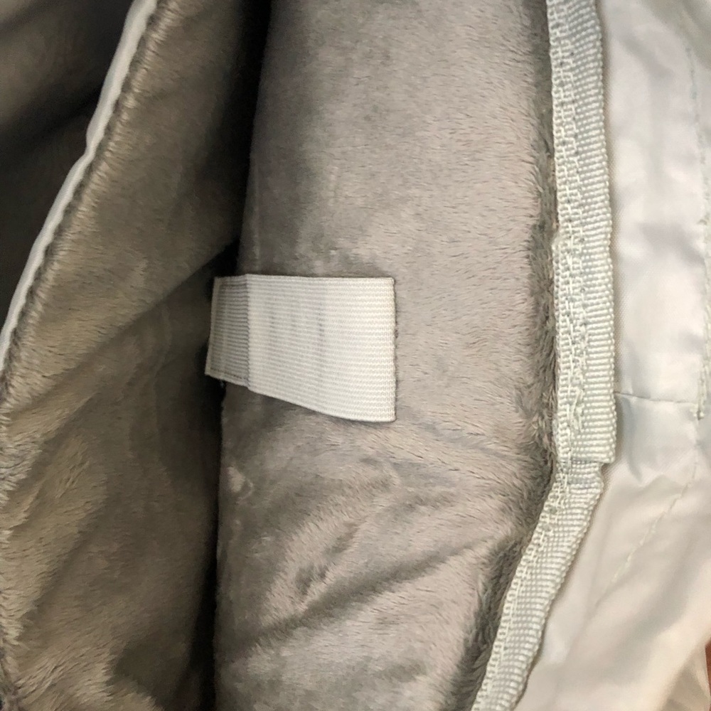 Travis Mathew Sunderland Backpack - Picture 4 of 6
